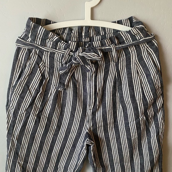 Madewell Paperbag Pants in Deep Indigo Stripe - Picture 5 of 8
